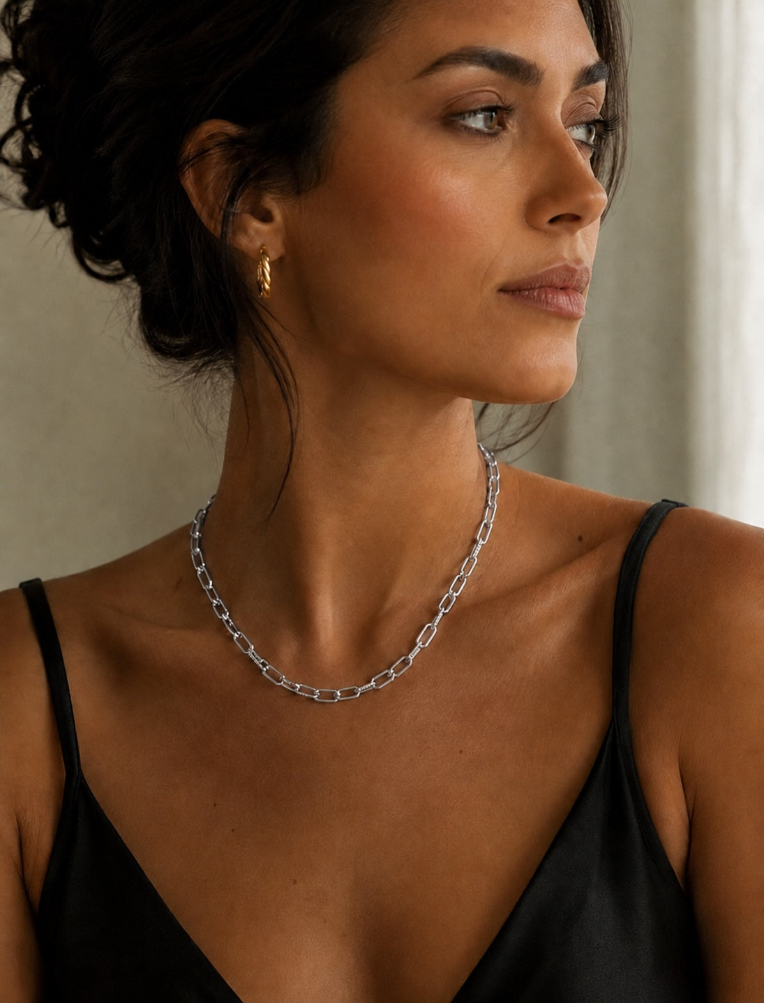 The Santi Necklace