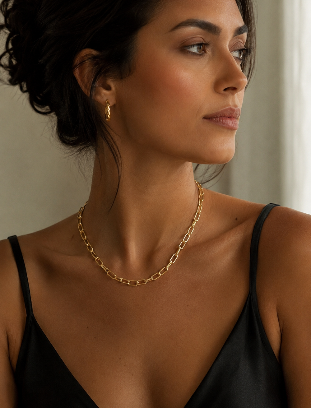 The Santi Necklace
